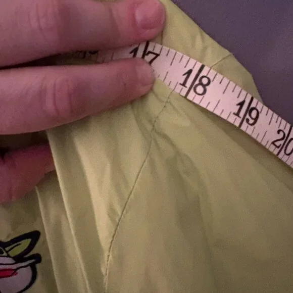 Star Wars Mandalorian Reversible Puffer Jacket Grogu Black Green Small - Picture 7 of 11